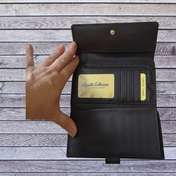 Vintage Royalle Collection By Princess Gardner Brown Leather Tri-Fold Wallet NEW - Picture 3 of 5